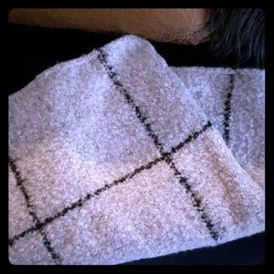 Express sweater scarf